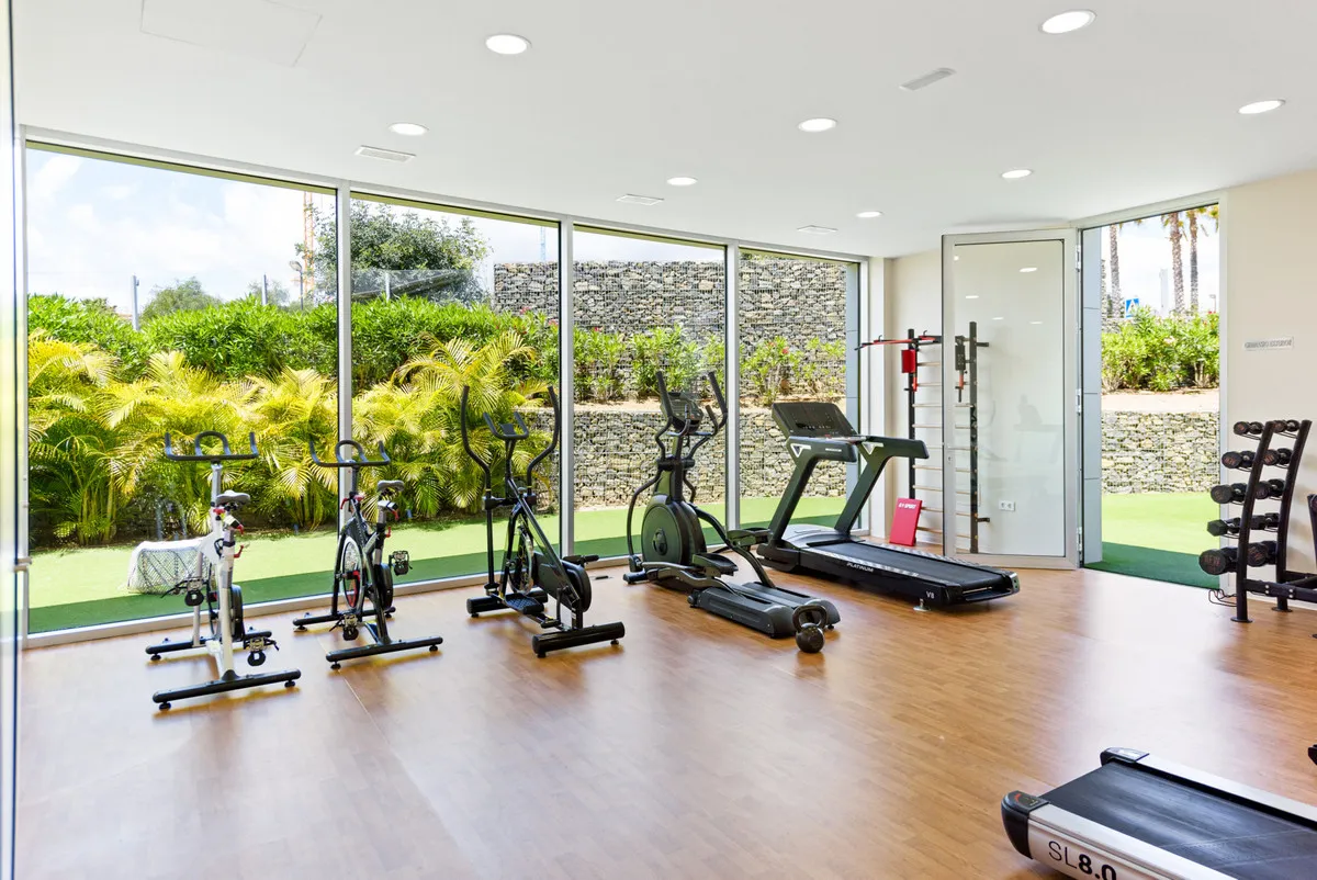 0ffba0f5-db6a-4bfe-b4ef-e8635e092b2f