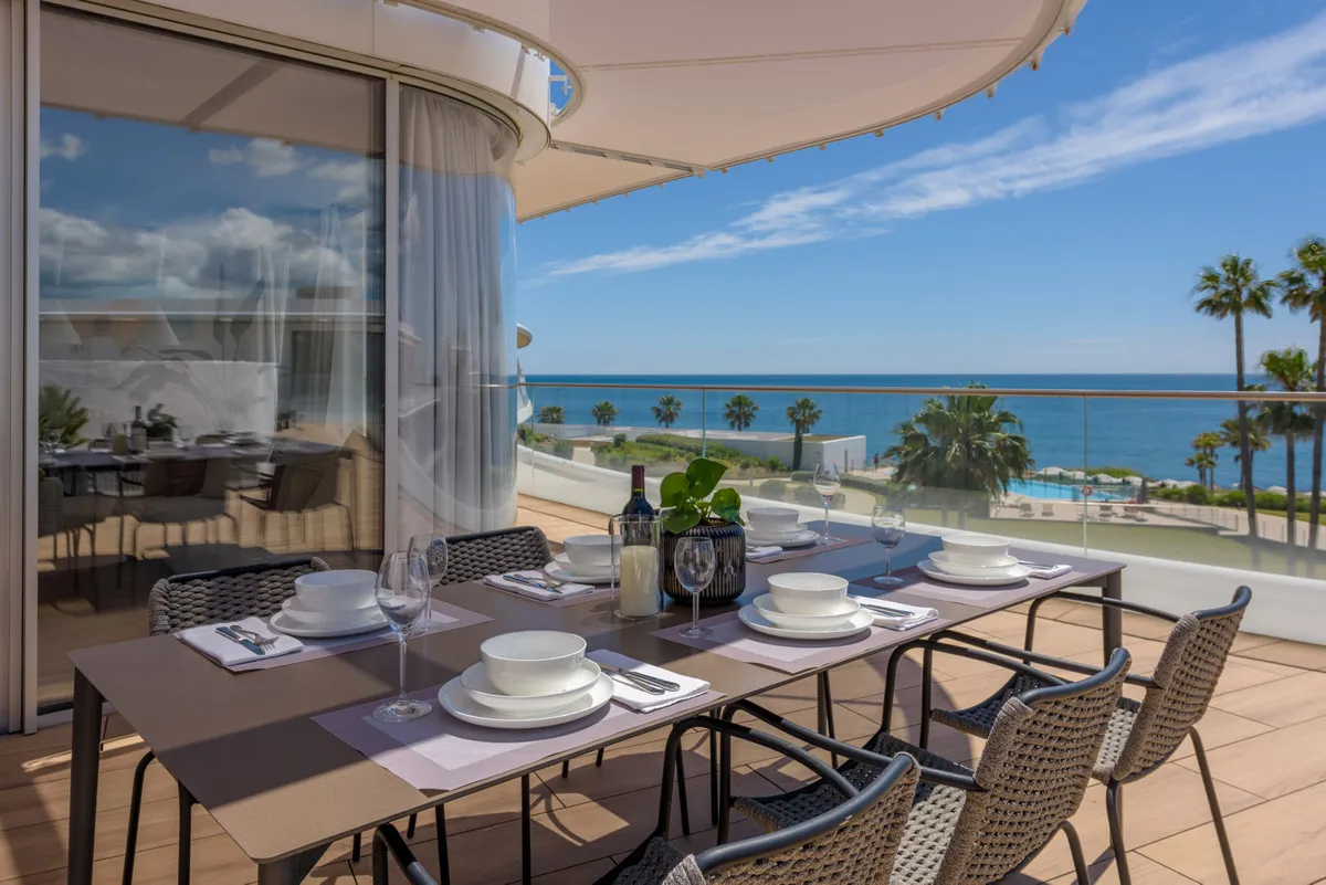 8070958e-a5d4-4ee1-a9a8-f2bc5f8509b3