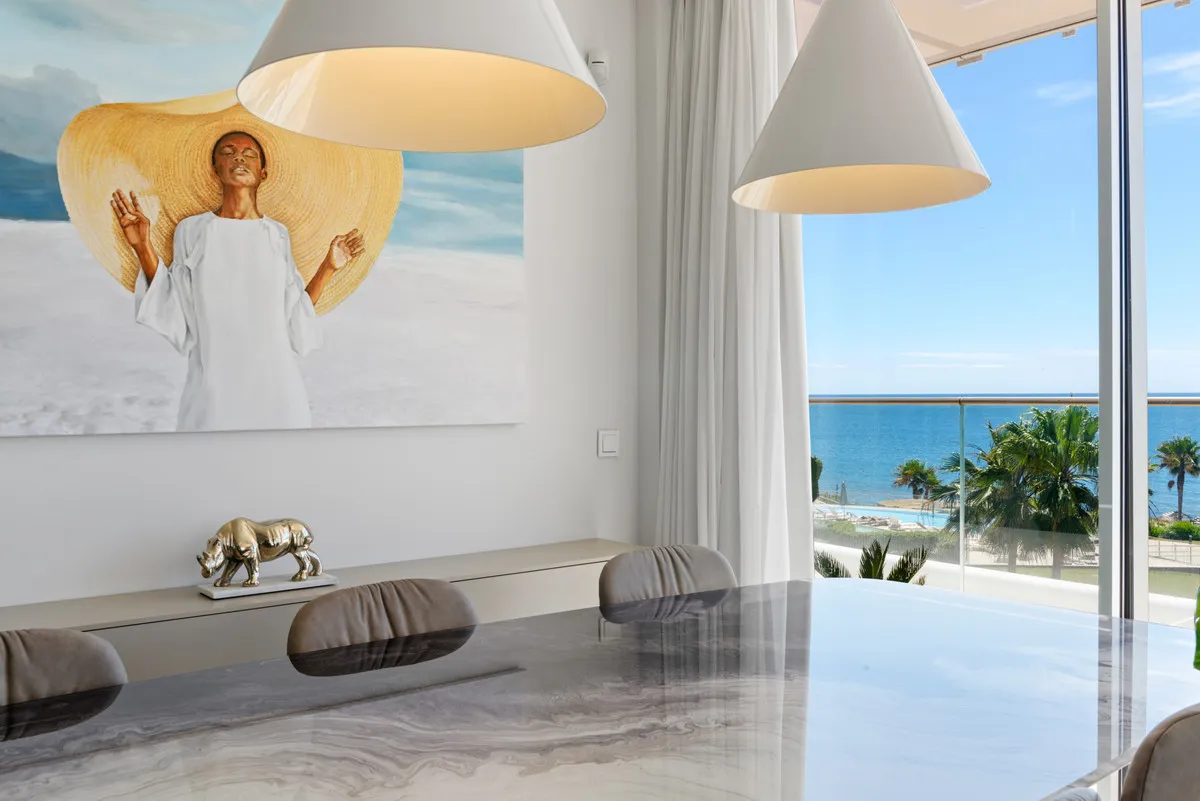 b7c6c6f4-02c4-4ee5-93c9-27dffc0fb4ca