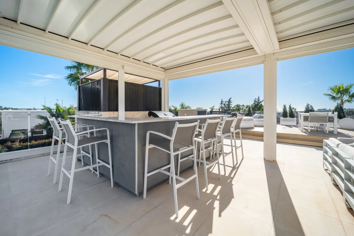 5b1fa3cb-7701-4ac2-901f-2a8318d218fc