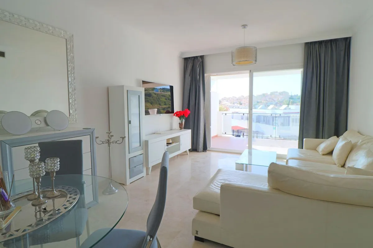 e7c9481b-c361-46ec-a156-130ee0505c76