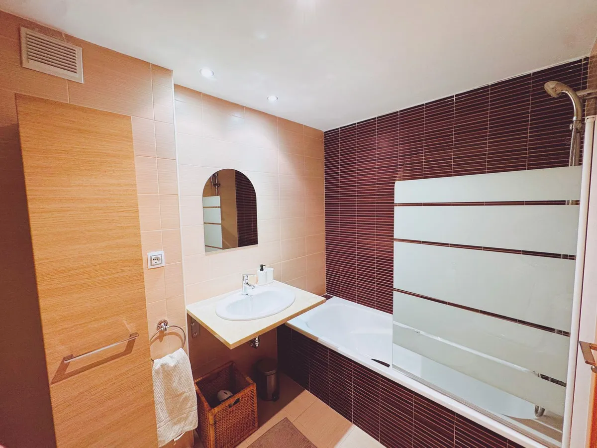 660aba8a-b251-4e3f-abd9-e504ea0251db