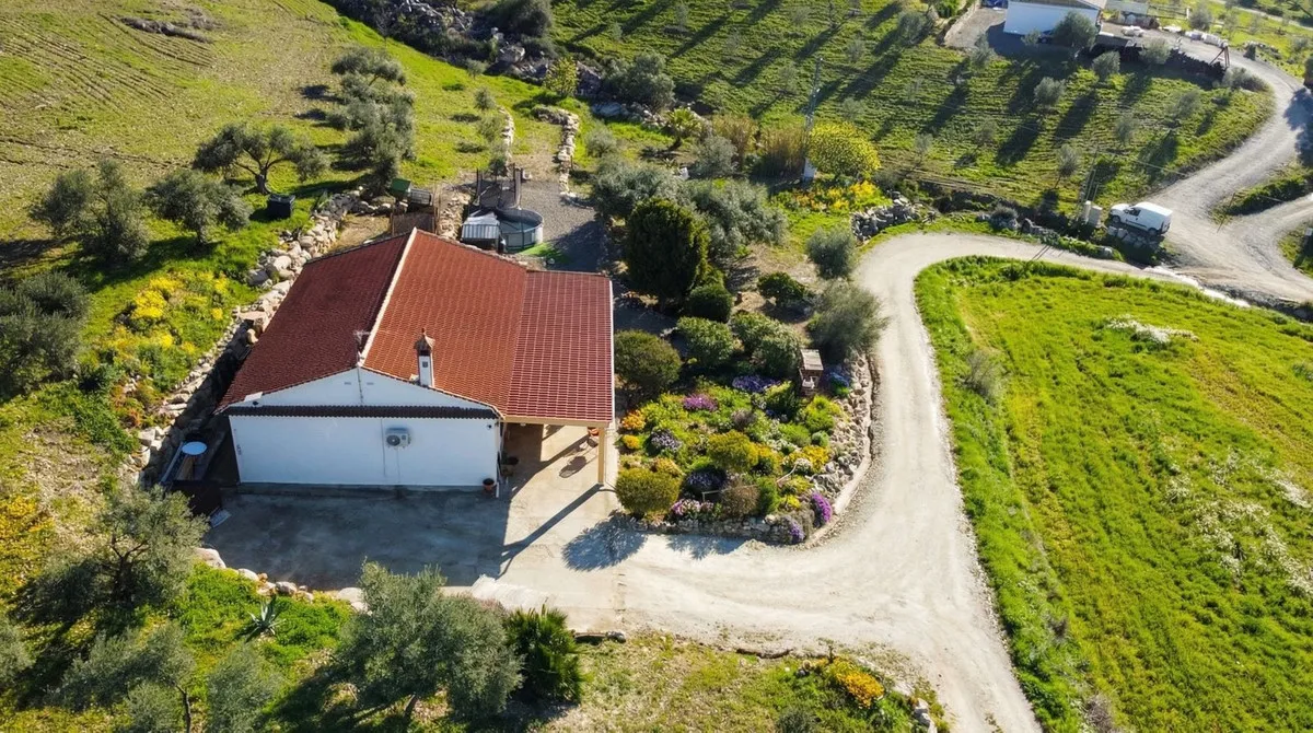 f8024d2e-6fae-41d9-bf67-36cfad794ffb