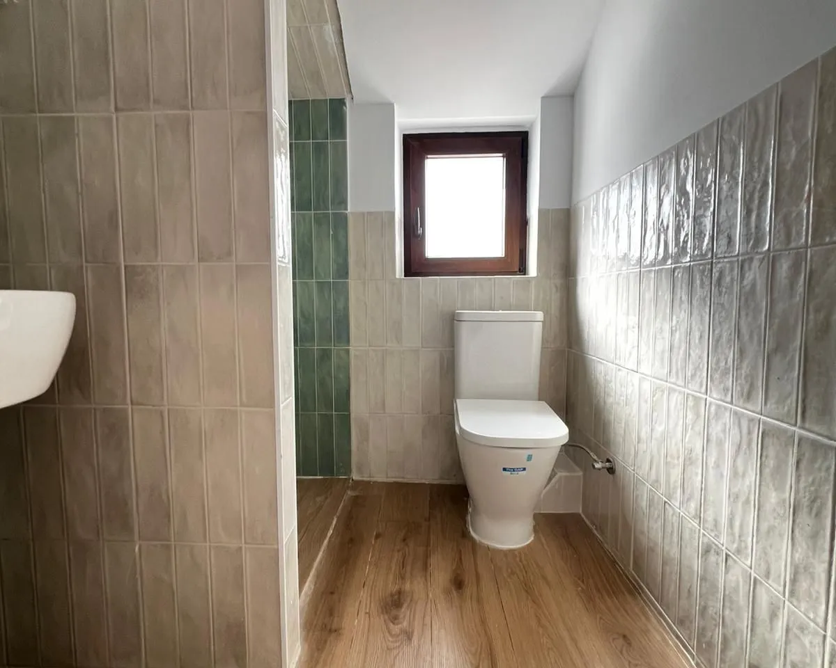 5eaac9b2-4ea8-4888-bcf9-d0ae75b2c9f6