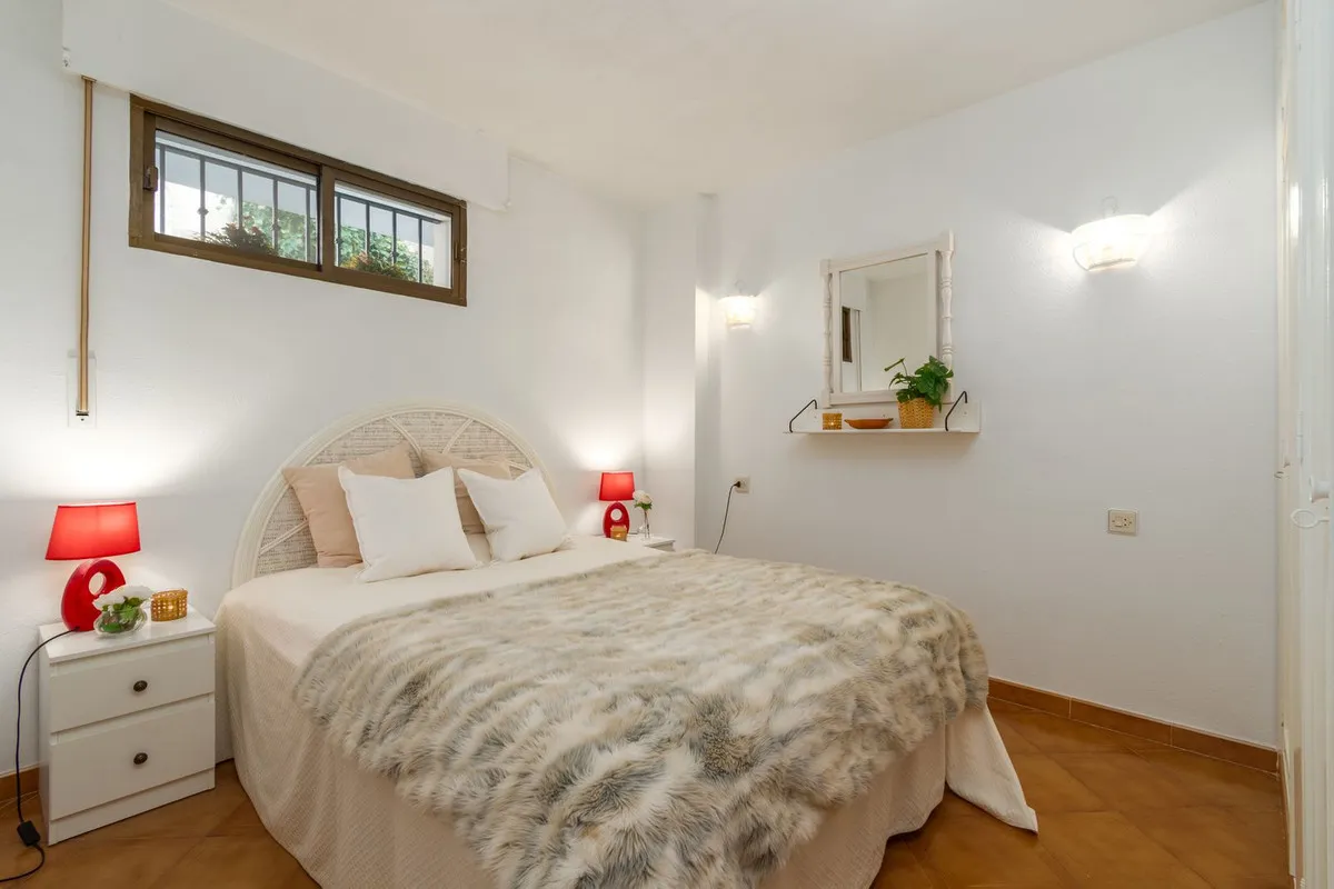 35016f23-0074-4652-9780-dc1e36d36c4d