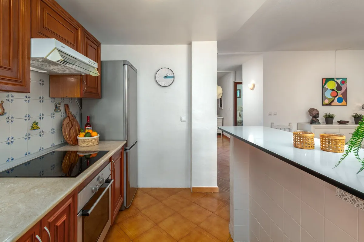 365197f4-22f9-407d-83b7-145c58149fc8