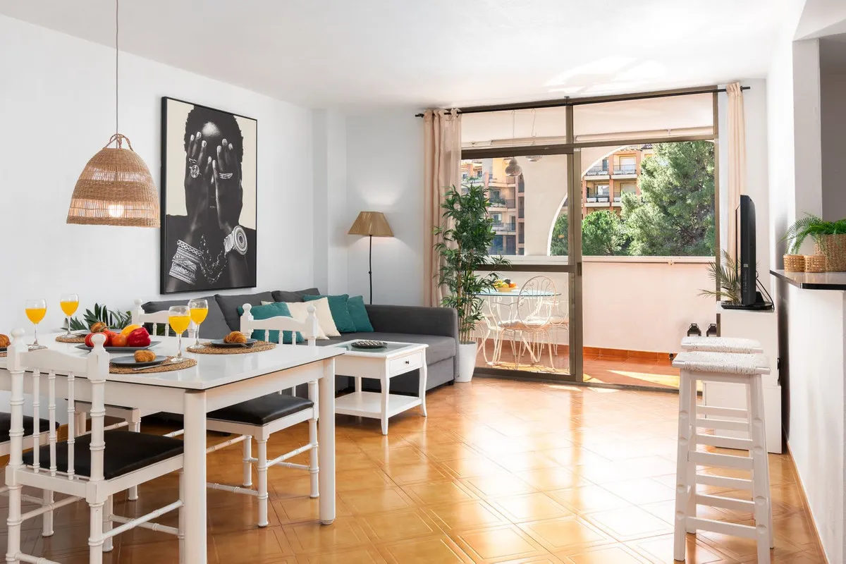 ba13504f-9781-43ab-ade7-4267f473ff09