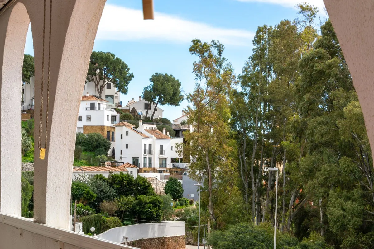 fadf9d57-c742-4e68-85de-6f6c58be5045