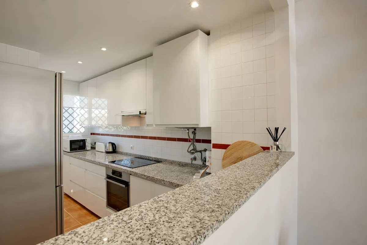 4643adf0-e92c-417b-a0b1-156c588f8796