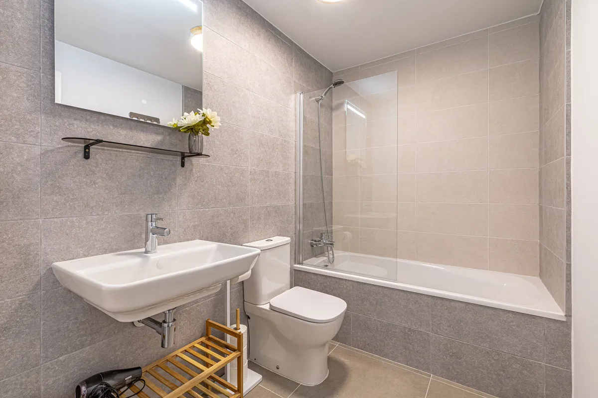 4068f34f-2de9-43a5-bf4c-4998be4a1ef8