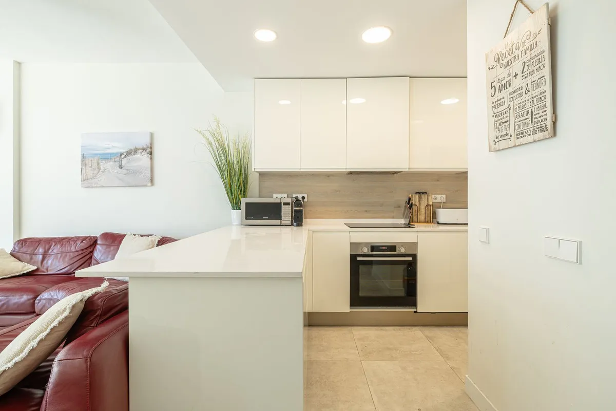 28711e36-8b88-4d54-a0b3-b79b95e9addc