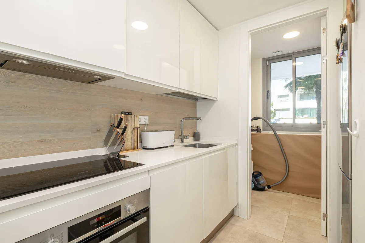 63b47842-87a1-4e4b-846a-9ce9d8b8d2aa