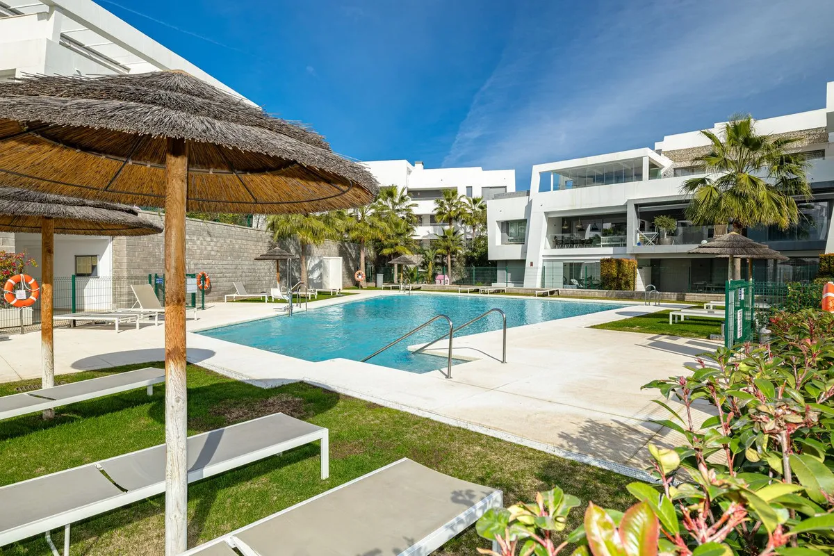 956231ea-4950-4587-bd3c-93bc98660965