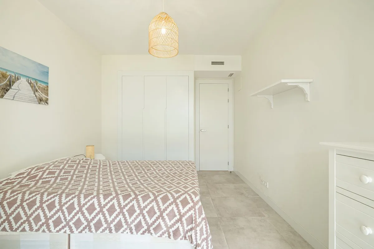 e8cc67f3-20a6-44d6-bb20-994cf3f91c7b