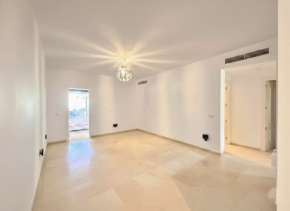 27c03cb5-ea5c-4542-b1b9-eb204ff2644d