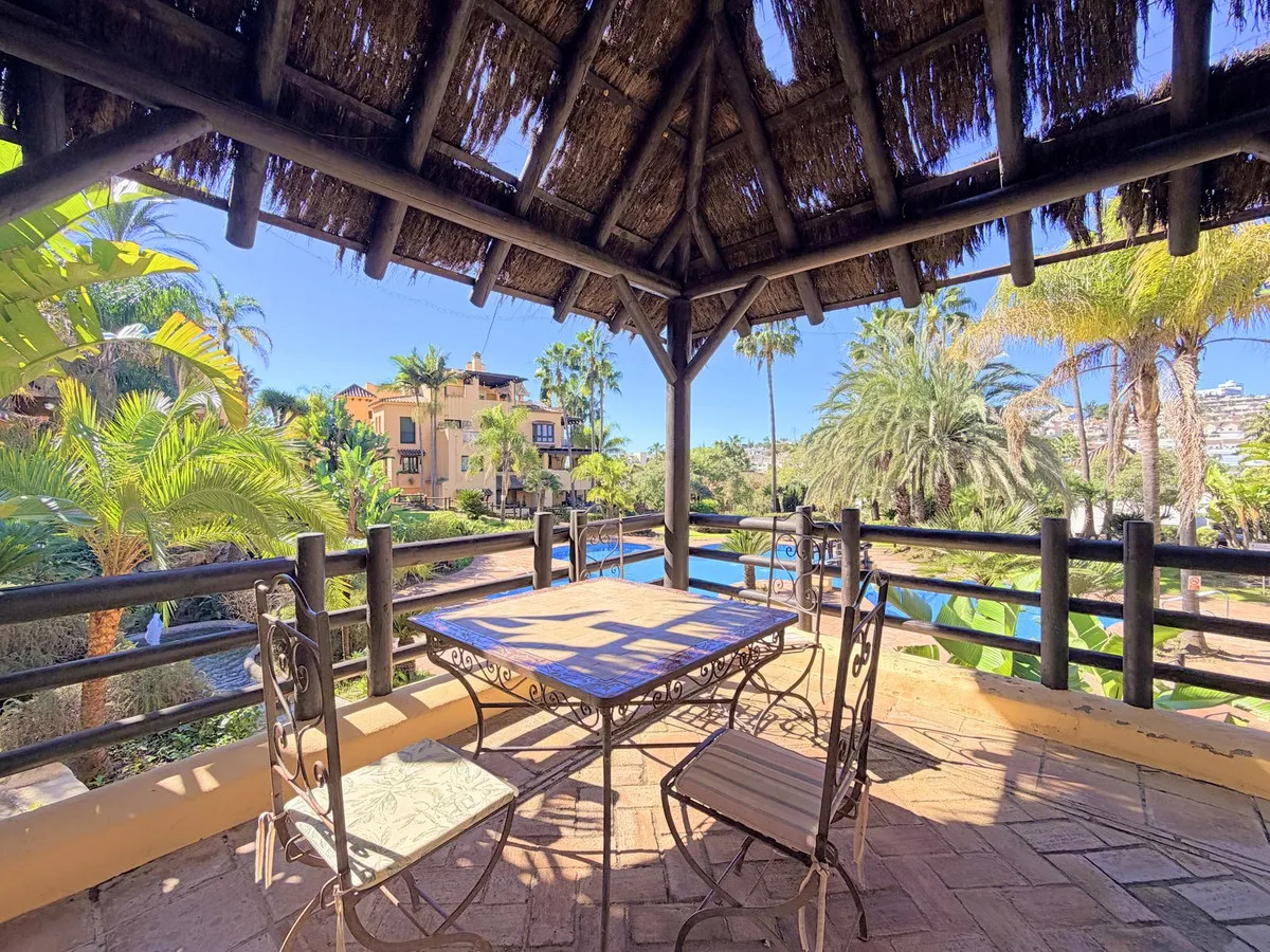 758feb37-509e-477a-b244-5149a673acd3