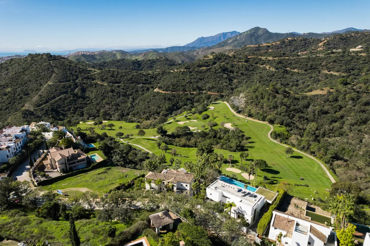 6d369492-180c-4f14-a43a-98eae1eca7c6