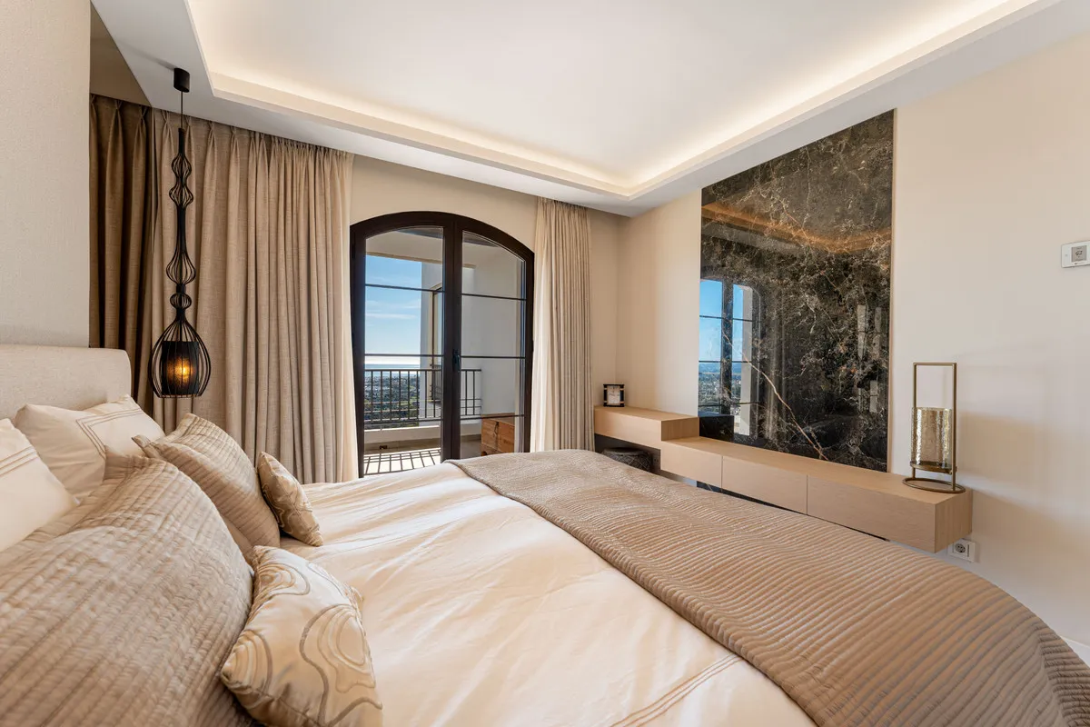 79561d08-ca92-4030-8ab4-4423a315b059