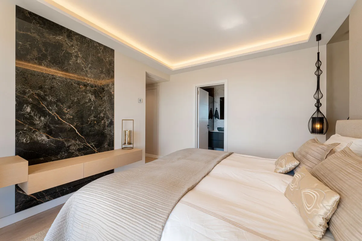 b6e5930d-158a-4b11-a4c3-d0c06c34923a