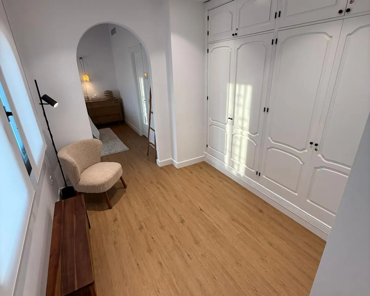 6b475fa5-69c0-4c9f-8450-b0d7df097cec