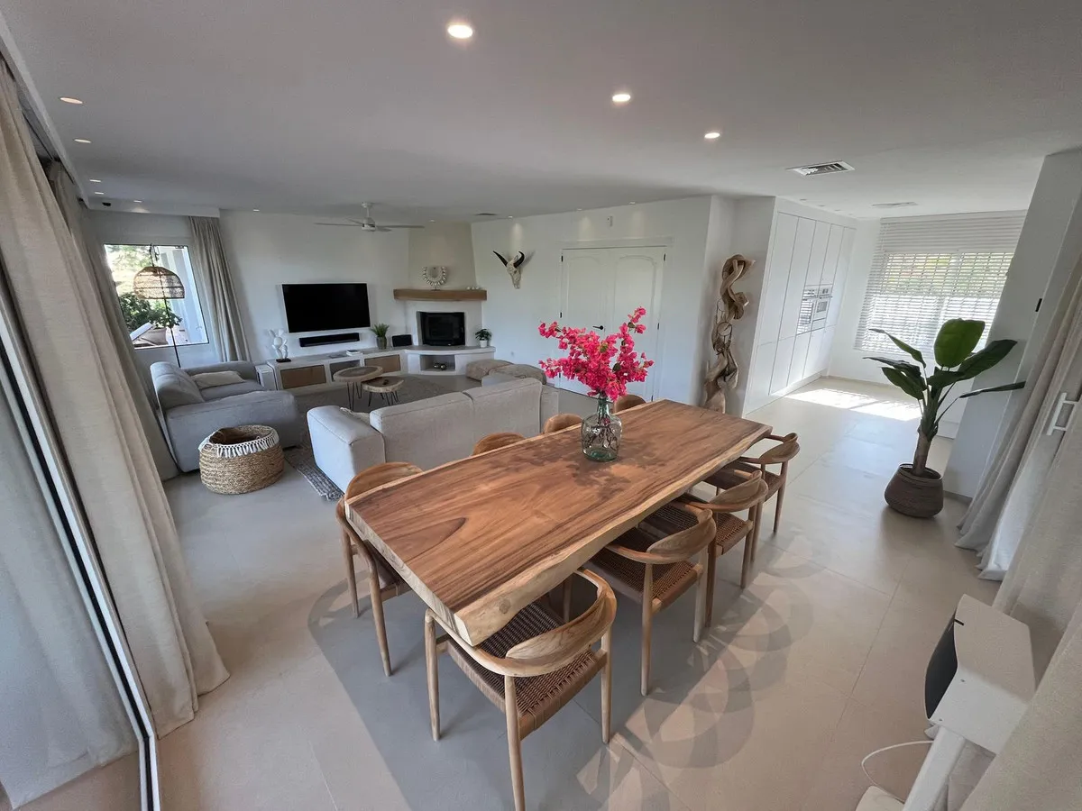 6d2cd447-c5ca-484f-9324-3f415a68078a