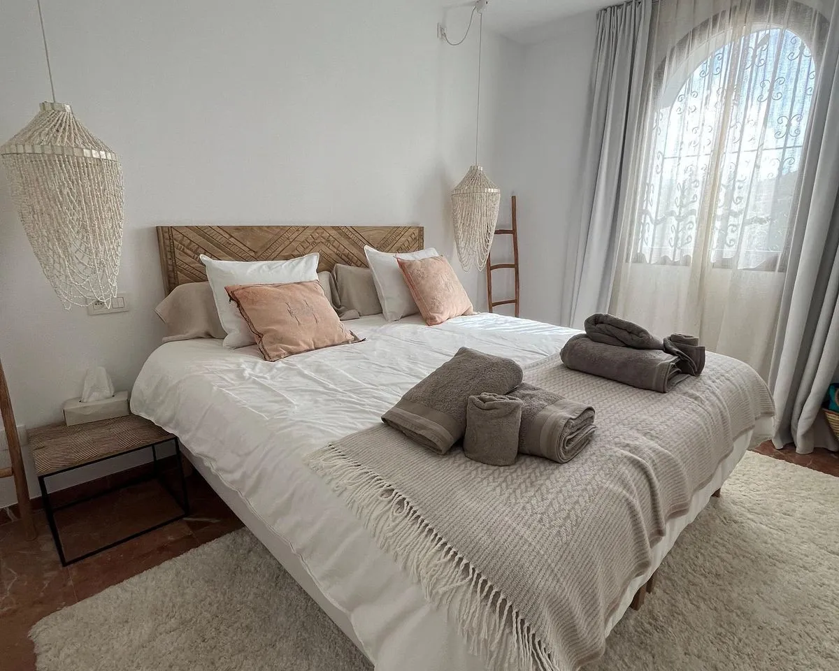 6d7120bb-dfcb-42dc-9f5a-e19d71db2127