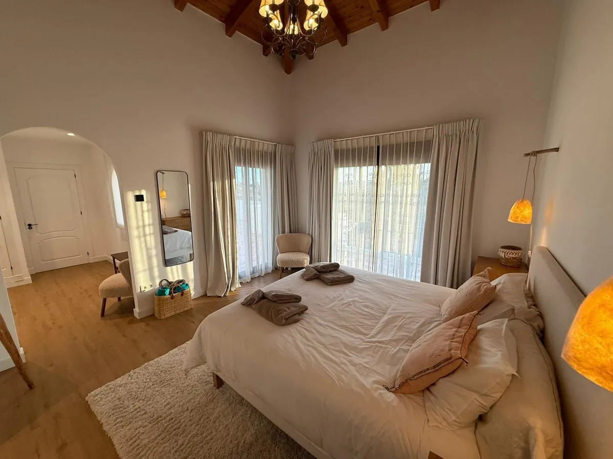 db6eb9ac-907a-48bb-be02-d66382998789