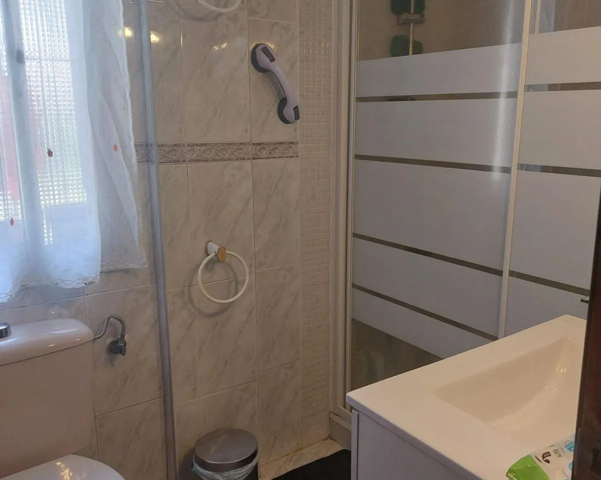 4dbff91c-0052-4cb2-a84d-5176298b302d