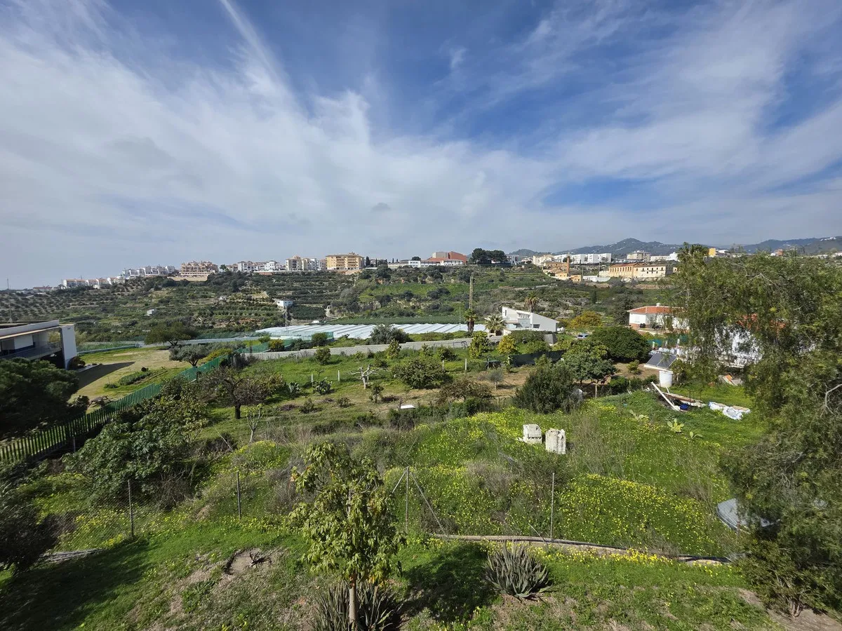 2d350d40-ccd2-4eff-9020-19fb3cd3bb08