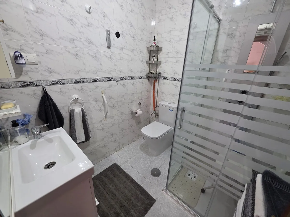 353409d1-1d7c-4fa7-b696-44d58e976e95