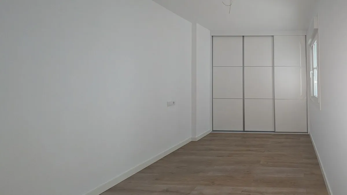 201ac7d2-ef28-41b2-a964-a10a891ab81f