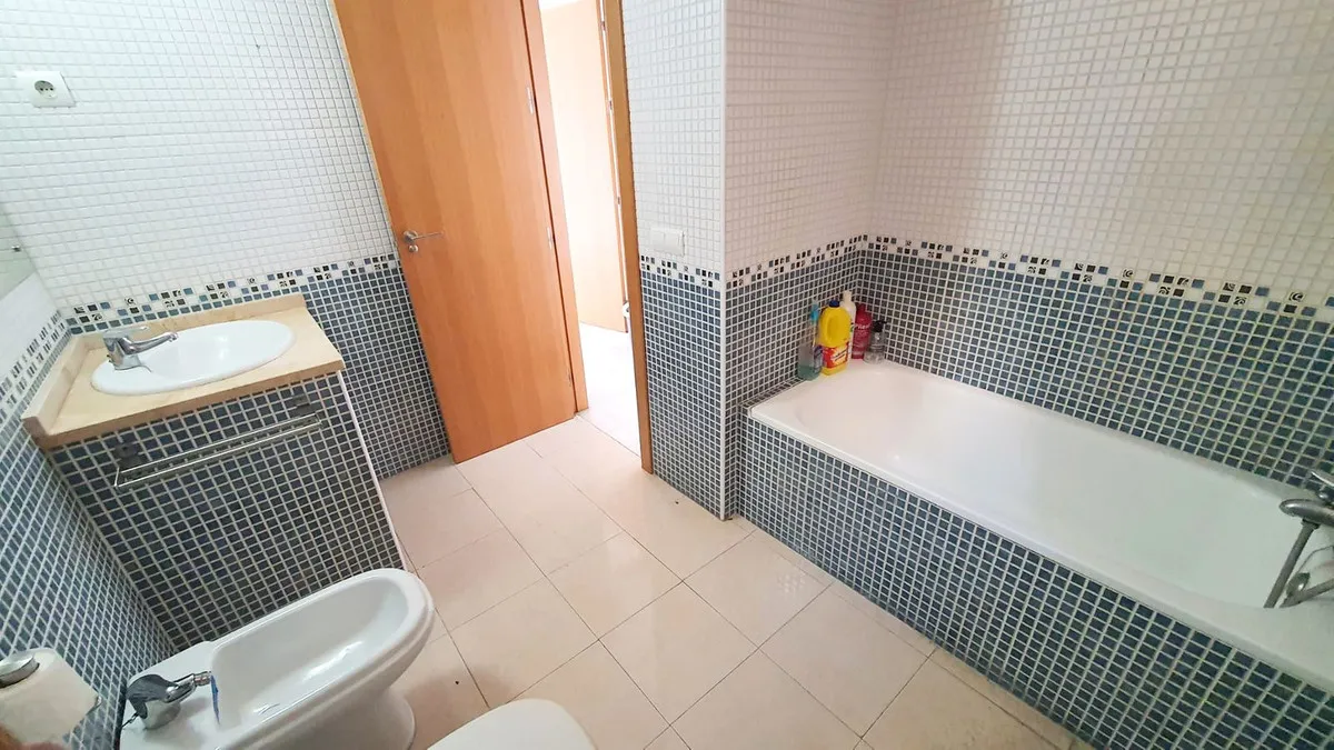 d7599be0-ff6c-4d18-b887-016dbf3c2285