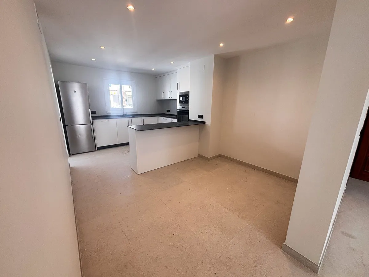 5a077c9e-4394-45d9-b102-b28b36ea31cc