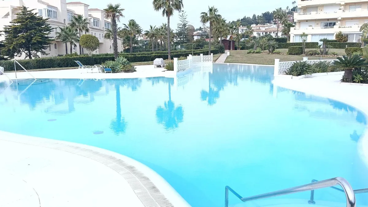 2aac13a3-afc1-43ec-a344-a86924c6b5c9