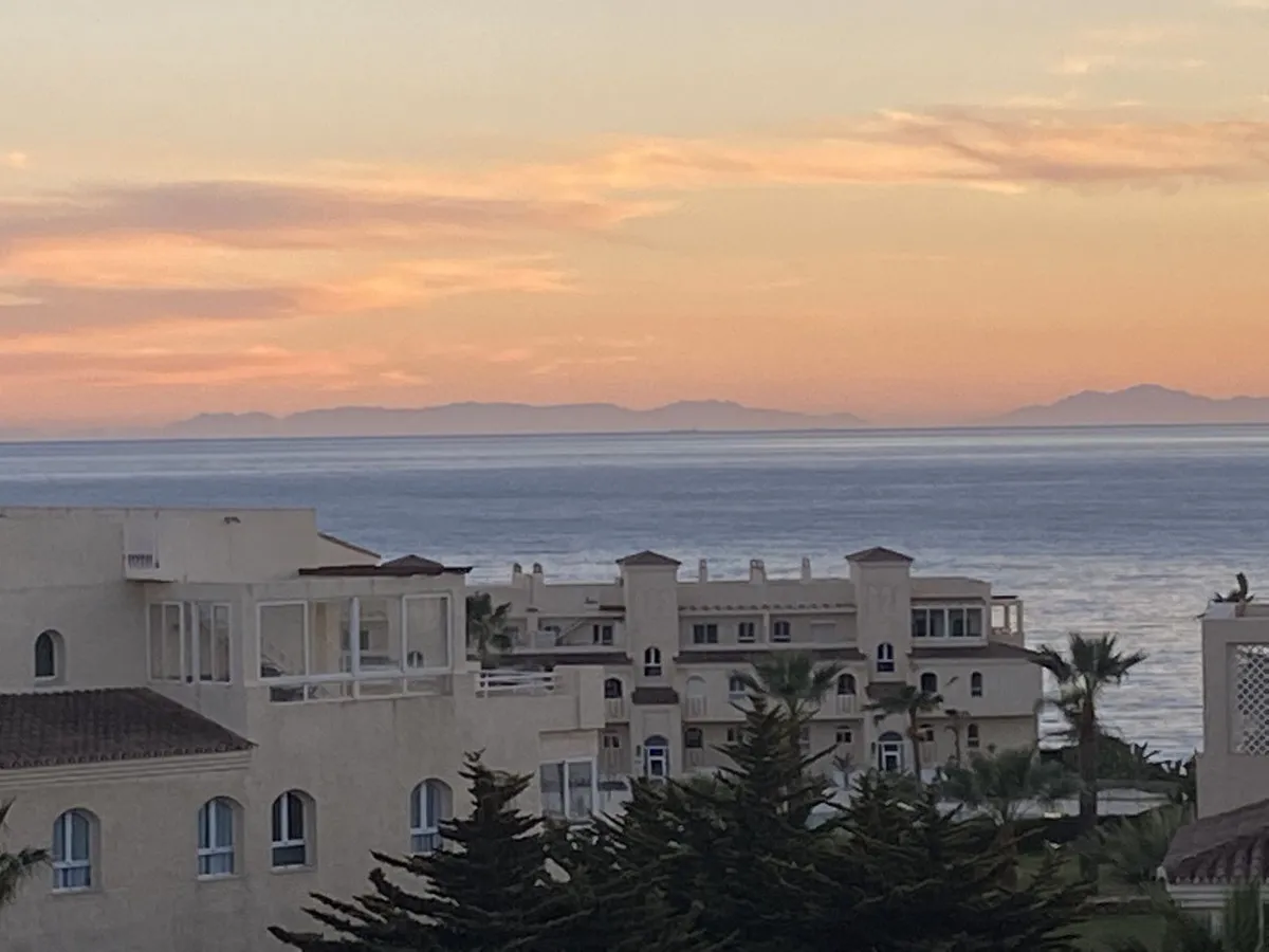 a241122b-8094-41bf-b141-ebe907910373