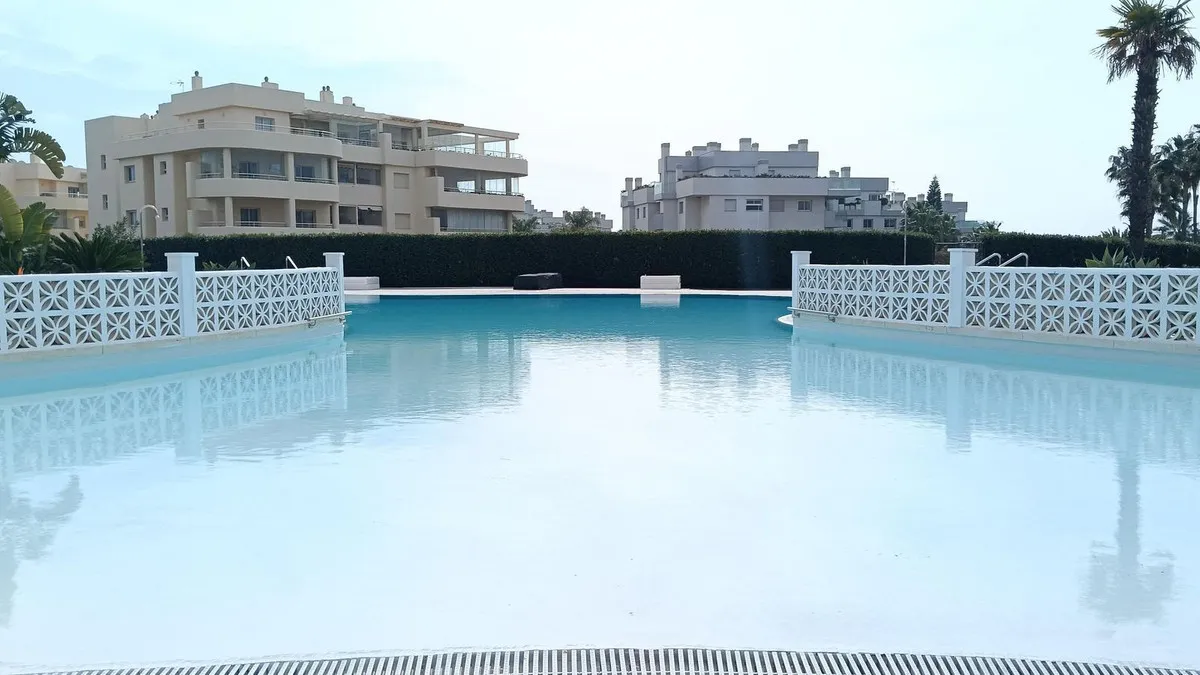 a37d0cb6-d2c8-4a04-829a-e5ac00d49a64