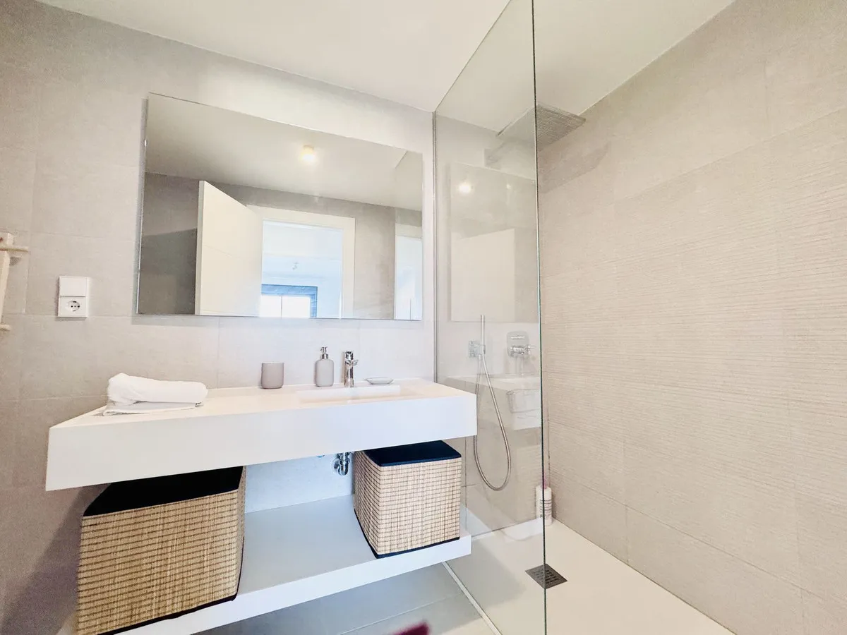 1a8c2583-152e-4401-b682-da253969db29