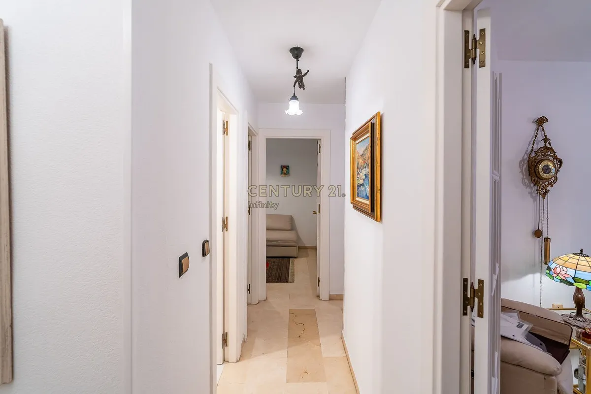 e71d79c7-35c6-4f5b-993c-fc0b1063ef43