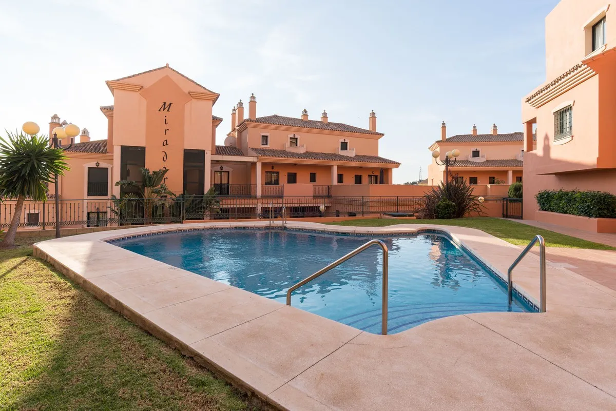 b9c14602-68d5-4e3f-94d0-8cd883b3b04d