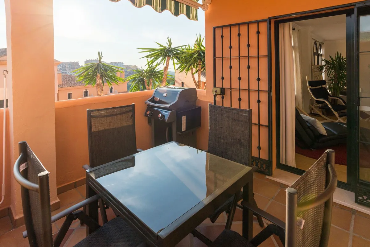 f560964d-eb61-428e-9ba9-4ae87f8bca0f