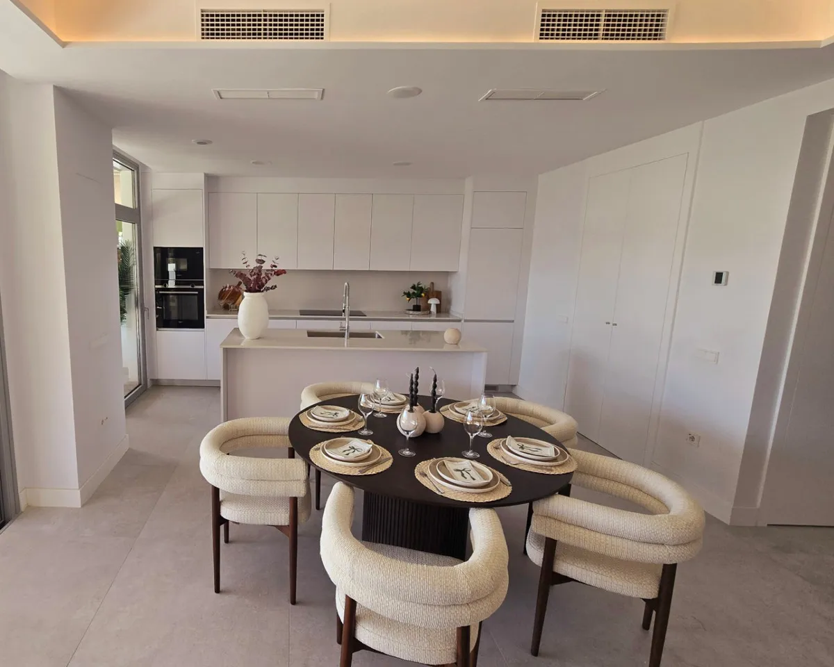 dbcedede-2e81-40c0-817b-09c2832ebfea