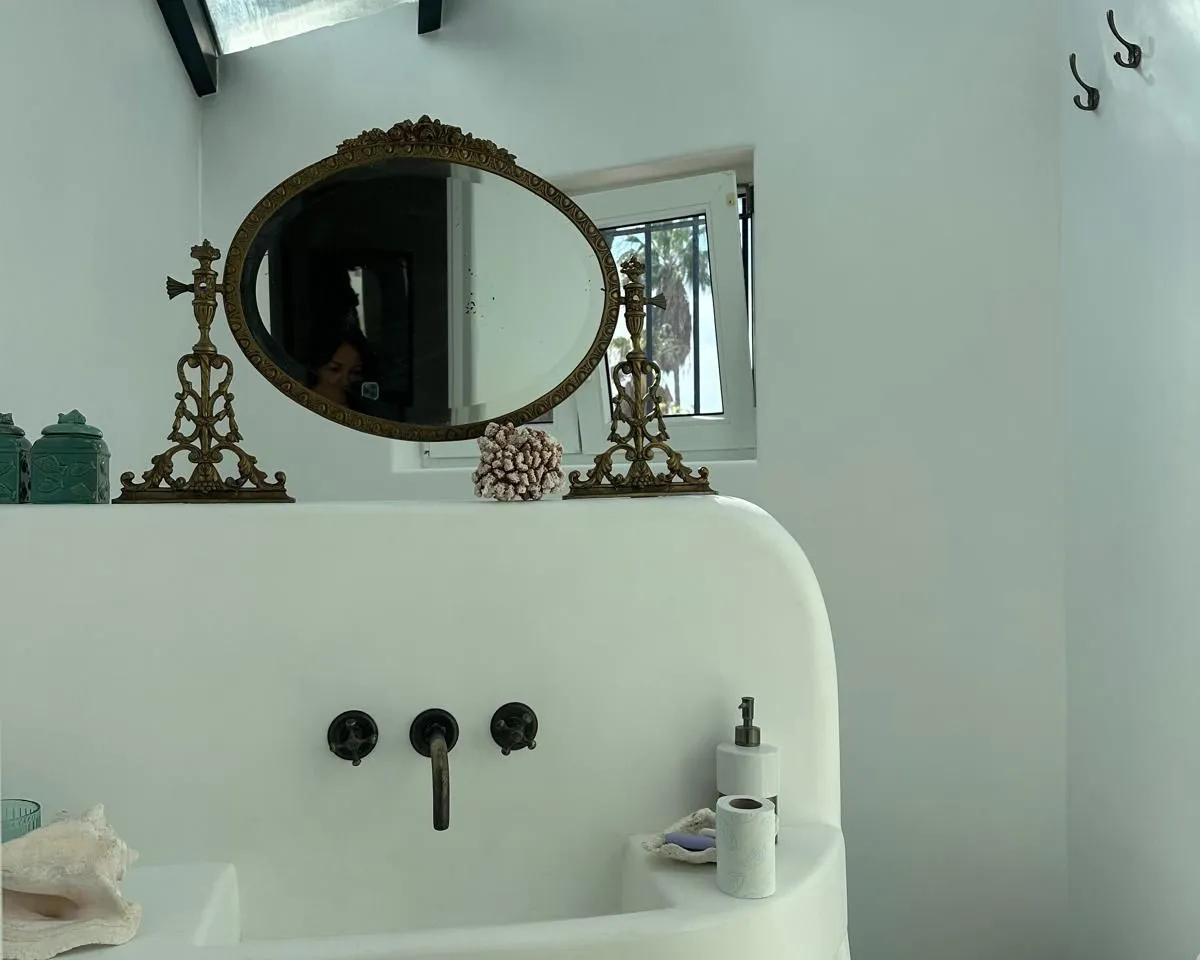 8487fbcf-70e5-4765-ba7f-fa01e2cb9f68