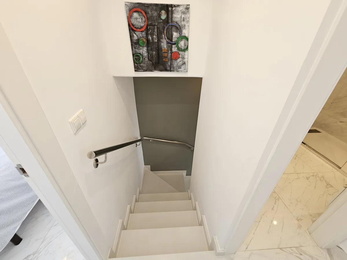 1a89375d-6ca1-4f70-af13-e4773520435a