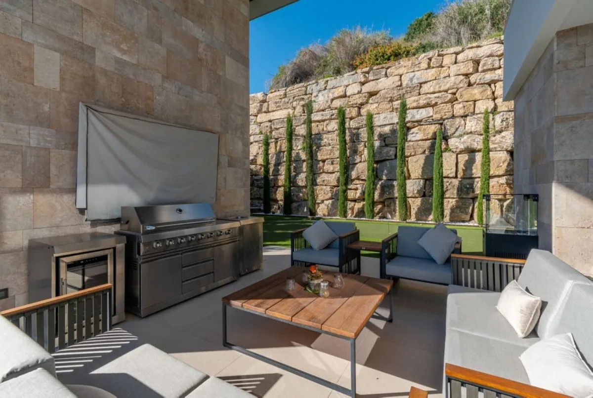 99ad8abc-ee9a-498c-9a9c-286e4b839717