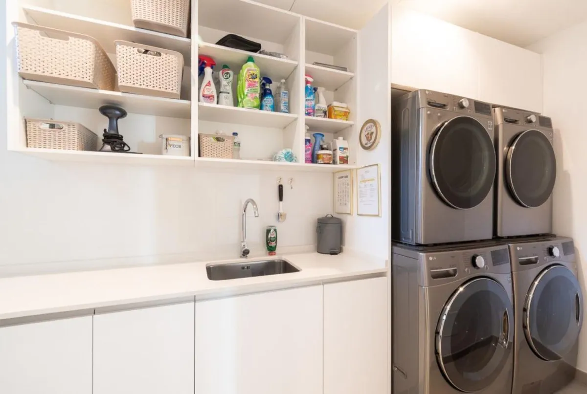 ae48126f-393f-473e-b322-ad79a83f0e07