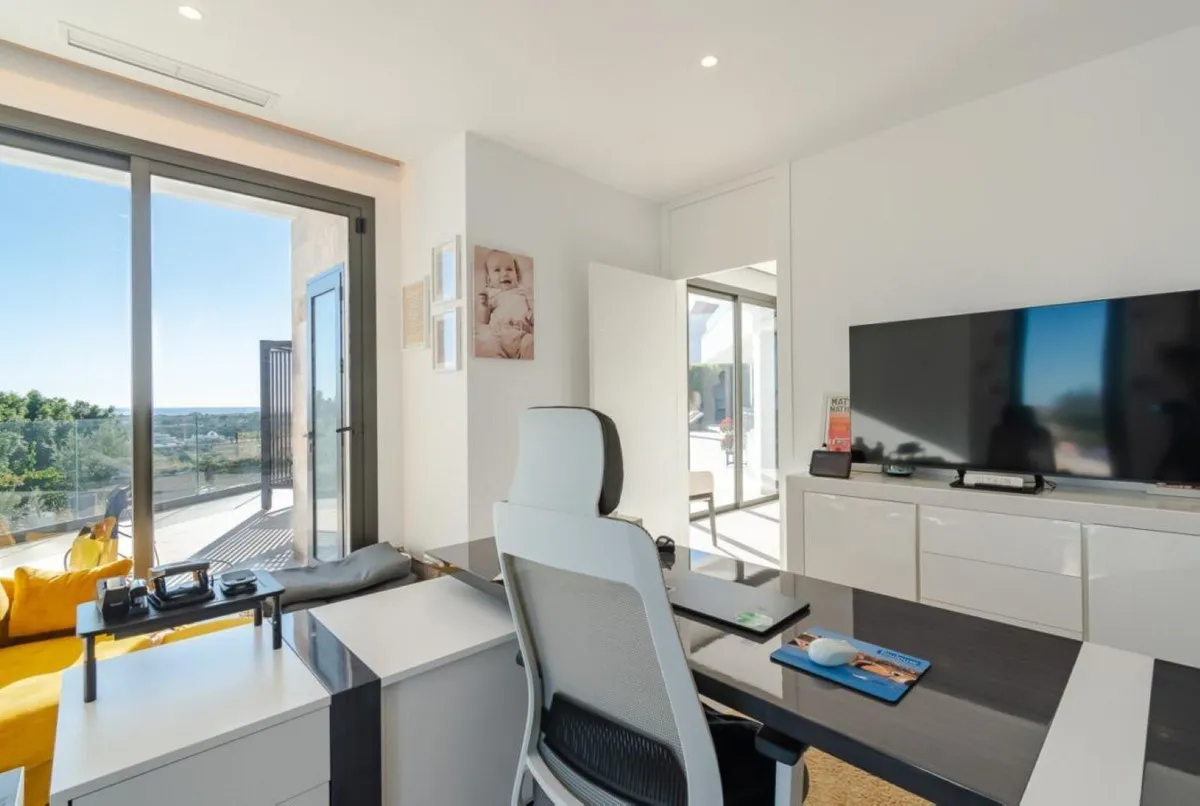 bc70c1c4-52c0-4dca-9070-bce4d1eb25ec