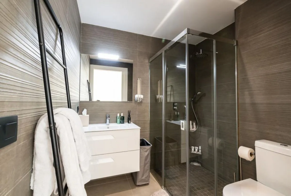 dcea1d89-c6c9-4452-b47b-6ecdbb011e49