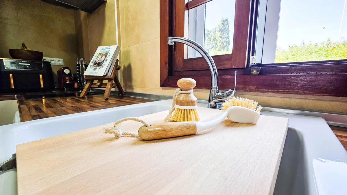 f364d19f-382d-4423-9a29-8c1591de3648