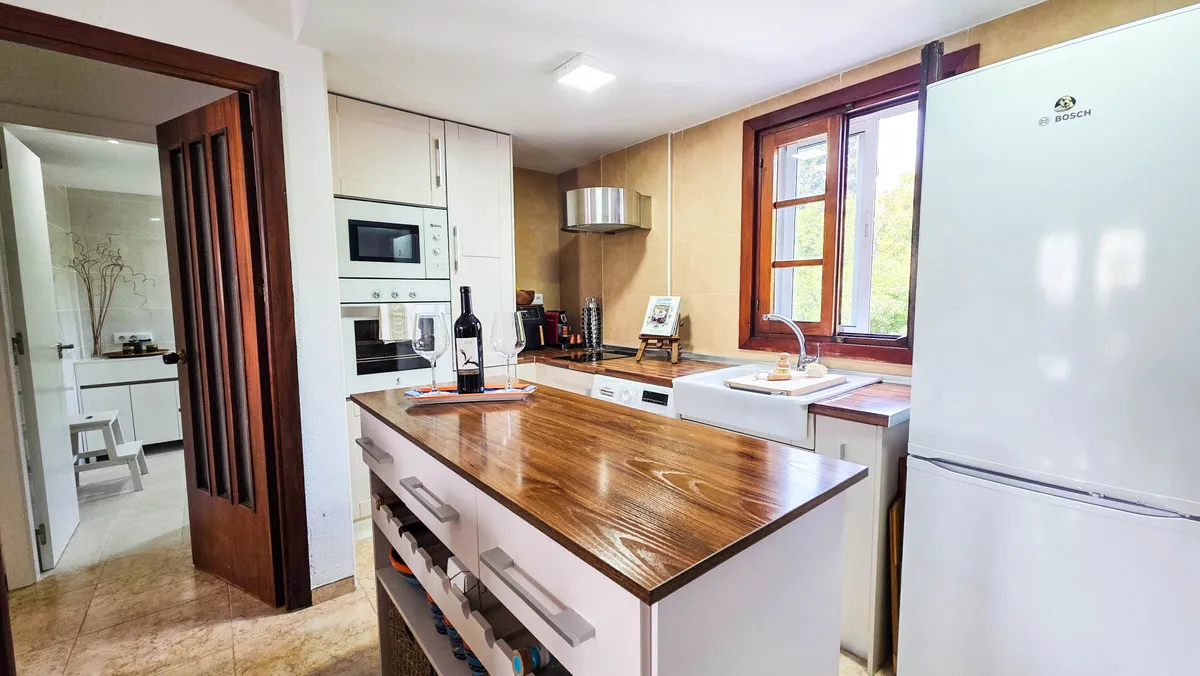 fe79d99d-d374-422b-8354-0dd07a07bbcf