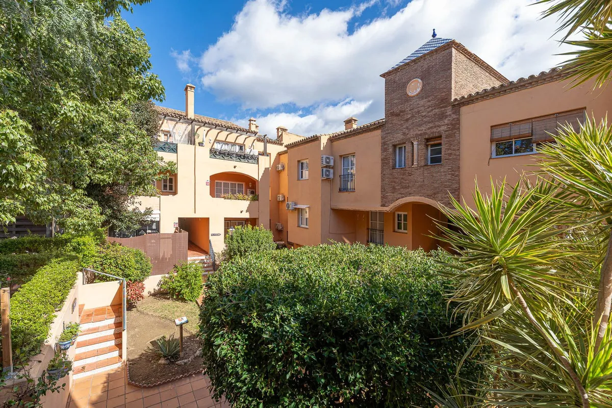 c68aa054-1e41-40d6-87cd-d273c450f880